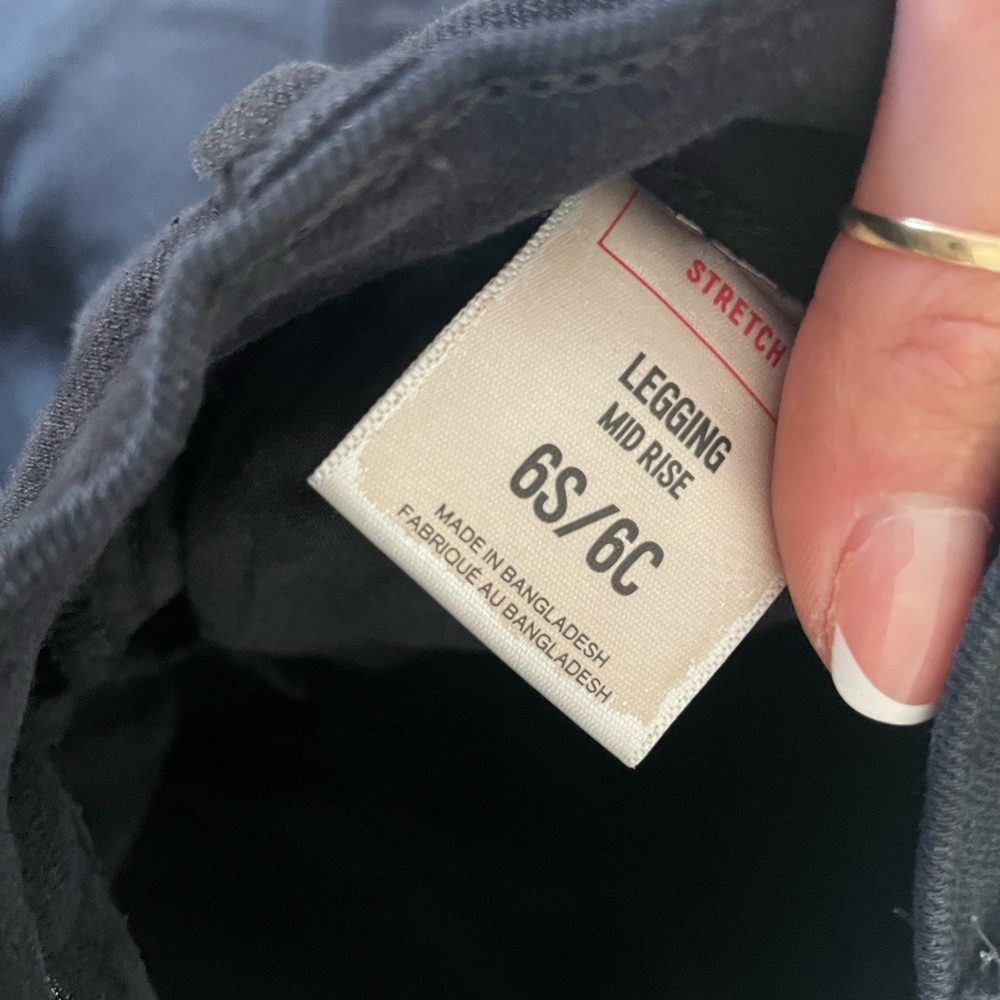 Express Mid Rise Jean Legging - Picture 3 of 4